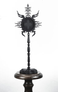 Monstrancja, 54x21,5x16cm, drewno i akryl, 2023