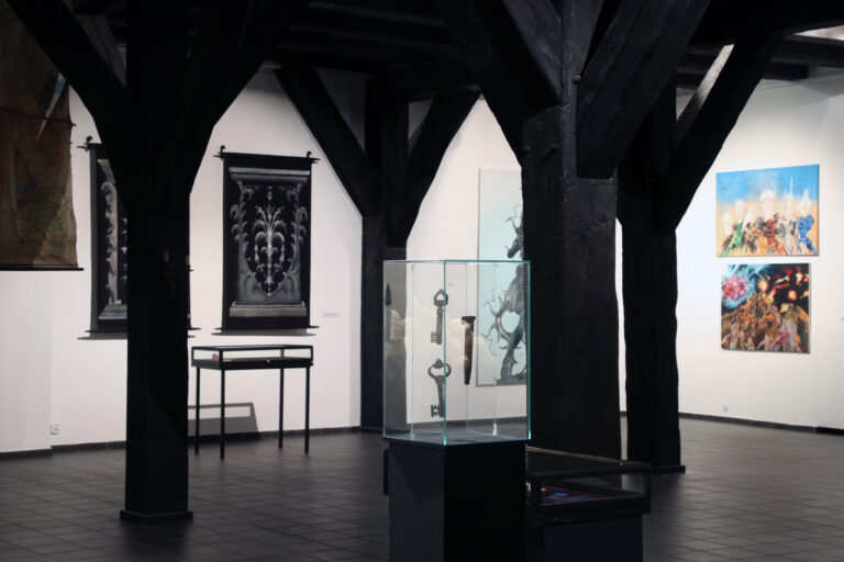 Trzy tysiące lat Kościoła Nihilistów. Pierwsza wystawa monograficzna