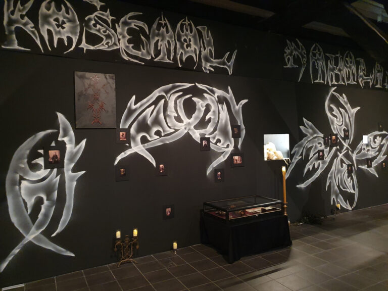 Trzy tysiące lat Kościoła Nihilistów. Pierwsza wystawa monograficzna