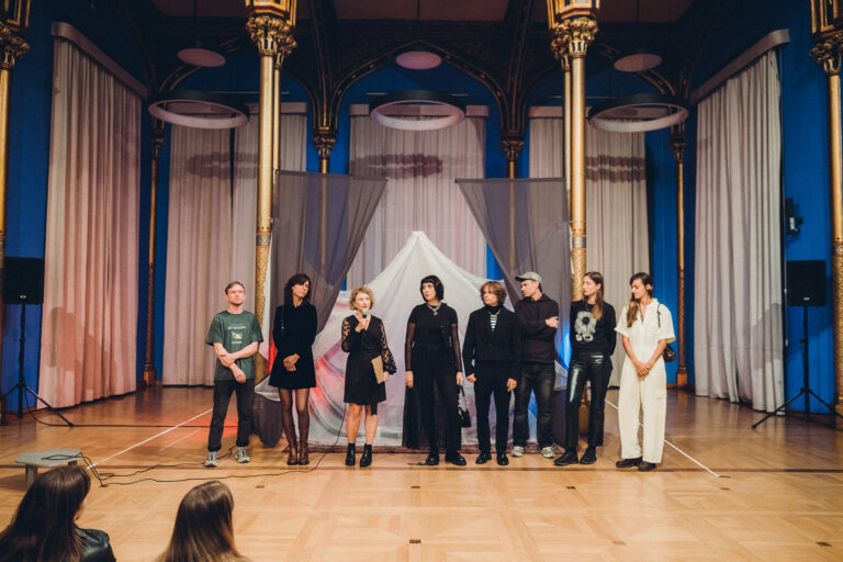 Świątyna Baśni, Bwa Wrocław