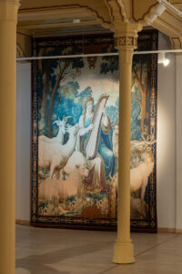 Orfeusz grający zwierzętom, żakard, 400x300cm, 2024
