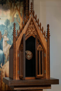 Tabernakulum, sklejka, lakier, AMONIT (KREDA DOLNA), 60x31x20cm, 2024